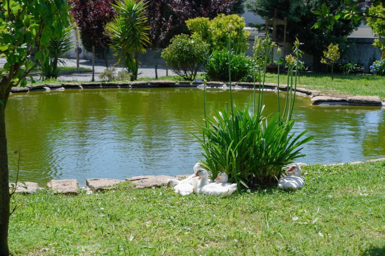 Sundial Gardens & Suites Sandim Extérieur photo