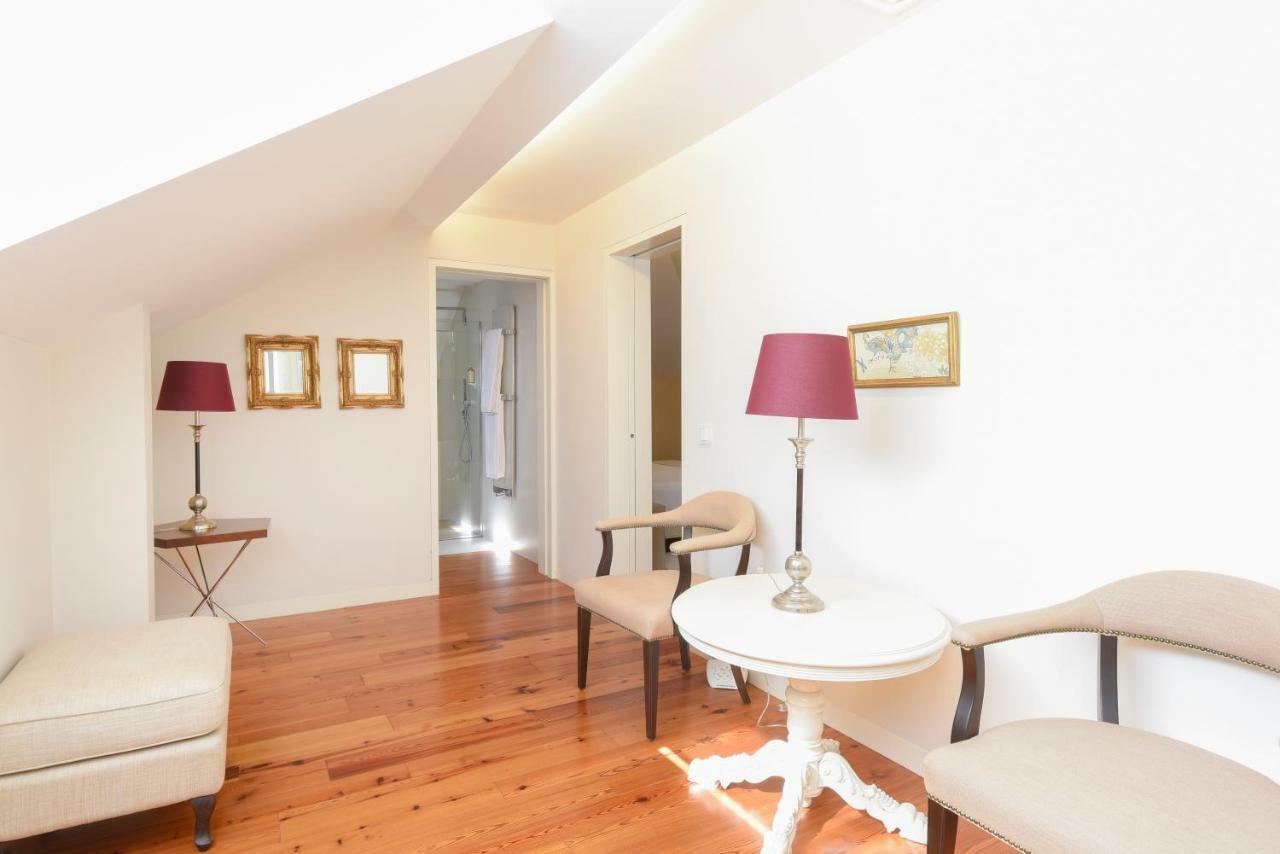Sundial Gardens & Suites Sandim Extérieur photo