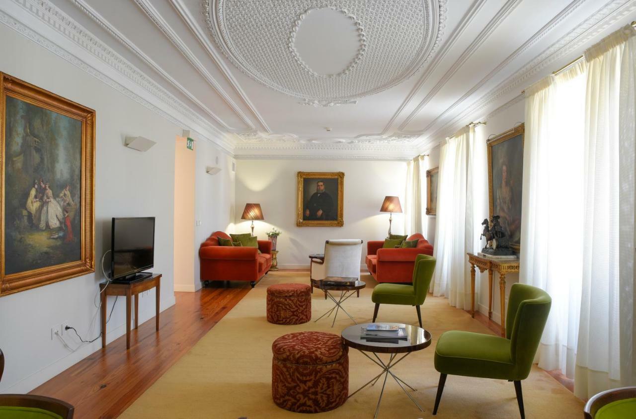 Sundial Gardens & Suites Sandim Extérieur photo