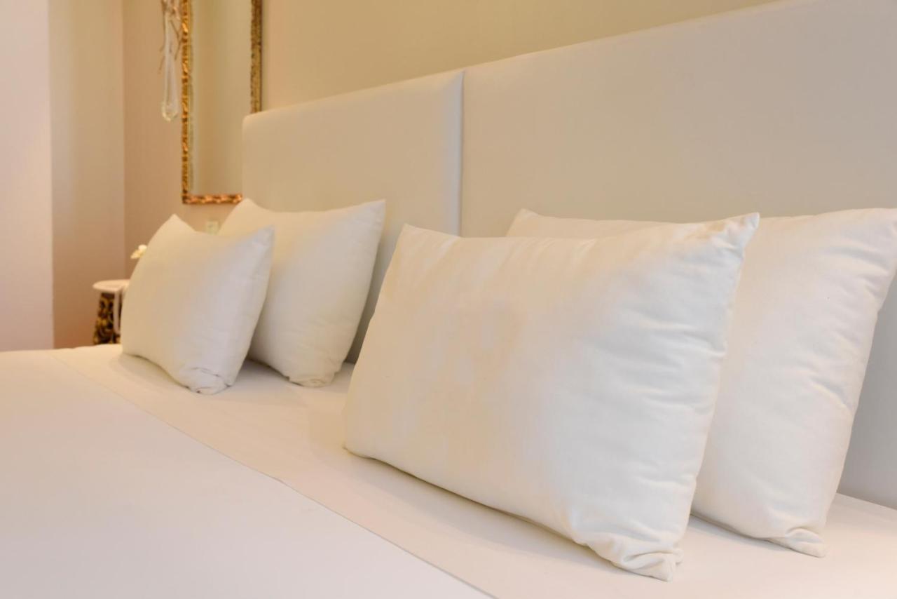 Sundial Gardens & Suites Sandim Extérieur photo