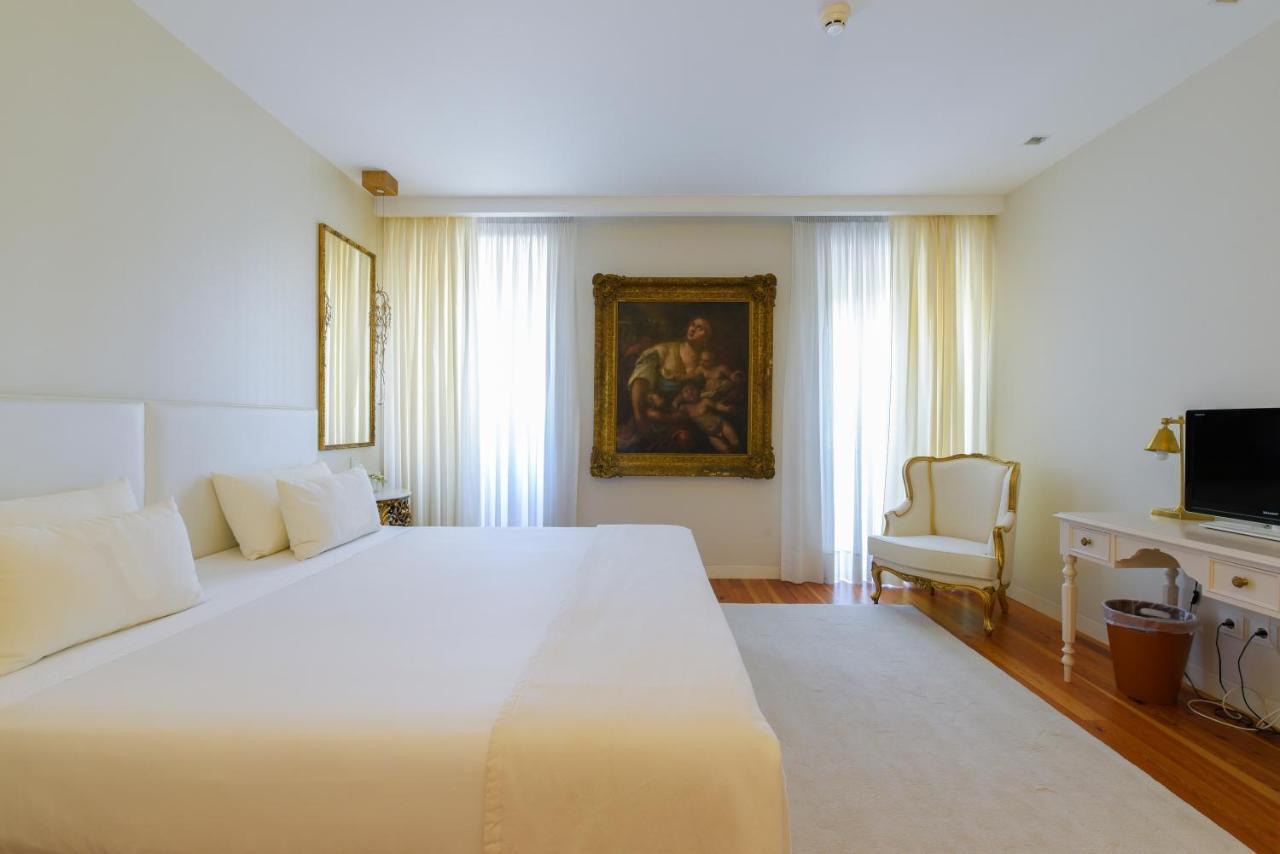 Sundial Gardens & Suites Sandim Extérieur photo
